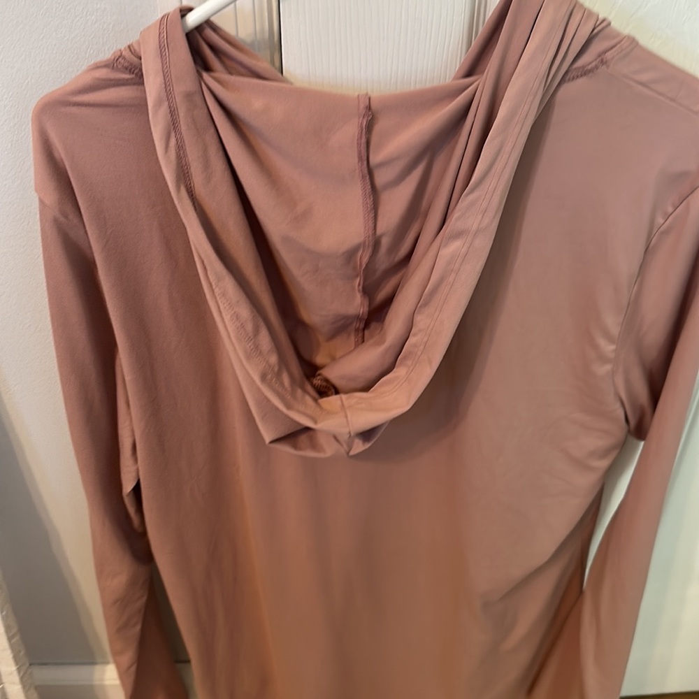 Marika work out hoodie top, size XL - Picture 6 of 7